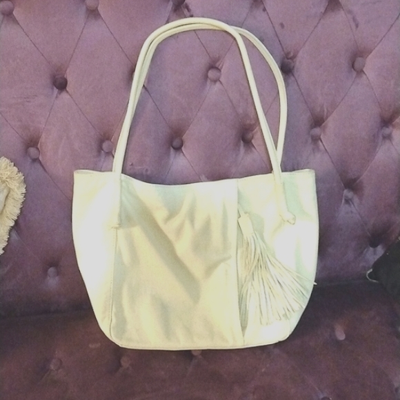 HOBO International Leather Purse - Picture 2 of 9